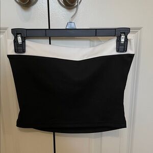 Black and White Strapless Top